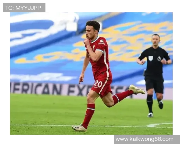 早期足球明星的经典晚安动作揭秘与回顾